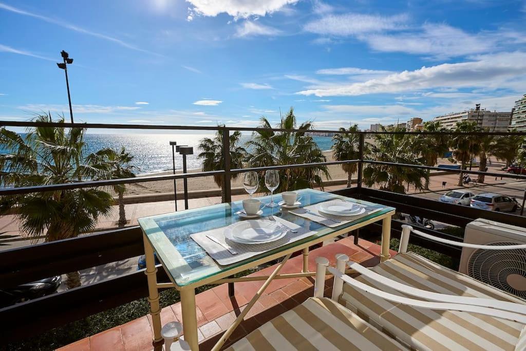 Appartement Front Sea Line Experience à Fuengirola Extérieur photo
